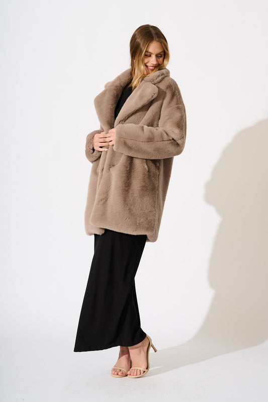 Glacier Faux Fur Coat In Taupe