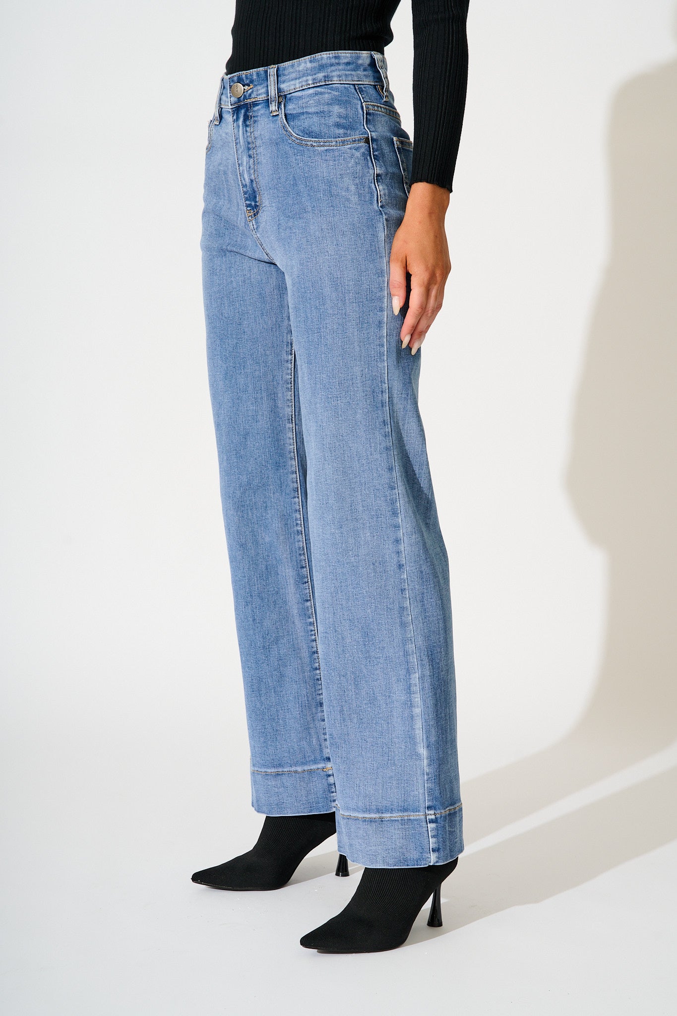 Studio Mid Rise Straight Leg Jean in Blue Denim