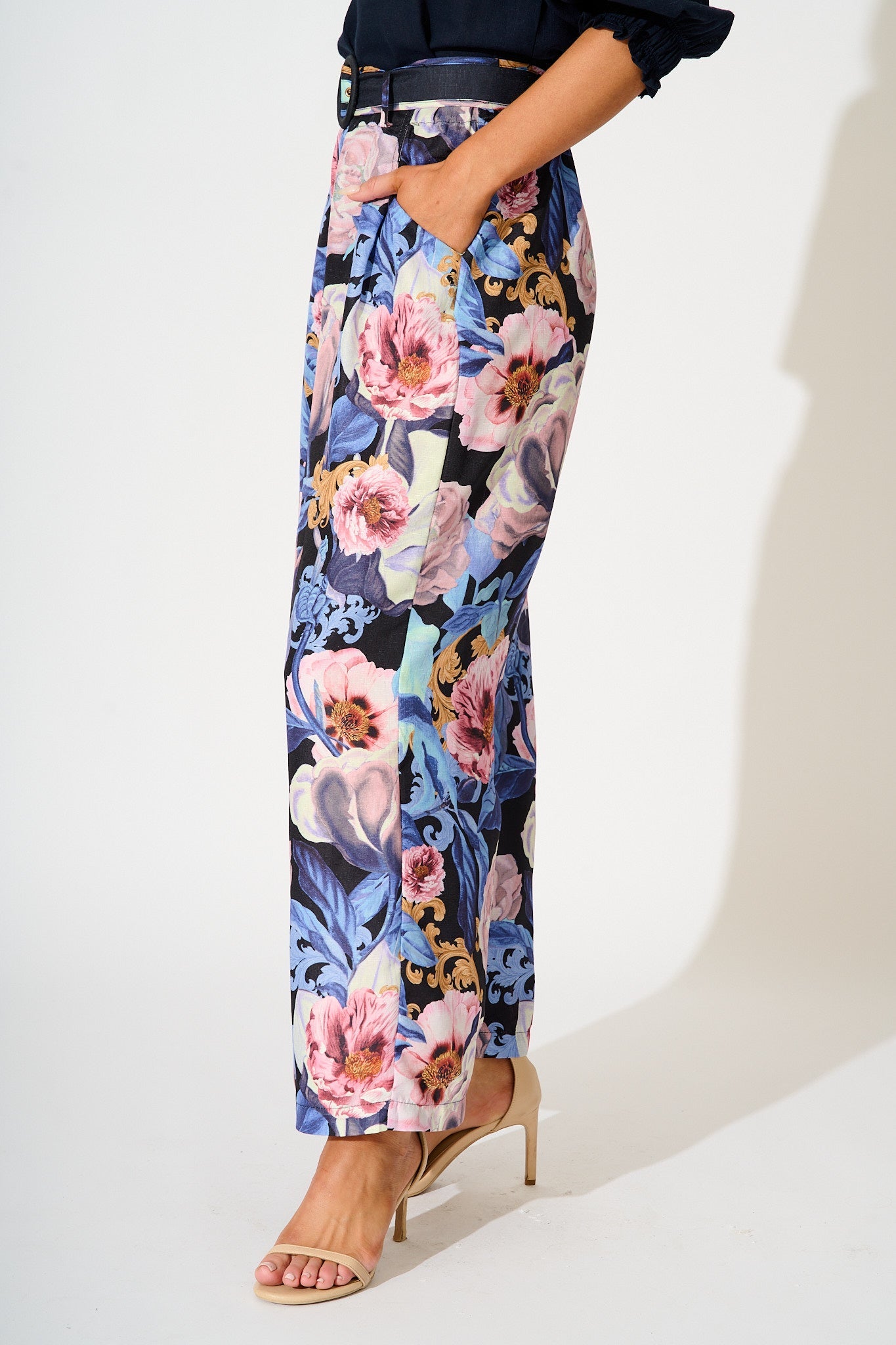 Fantasy Pant in Multi Blue Floral Linen Blend