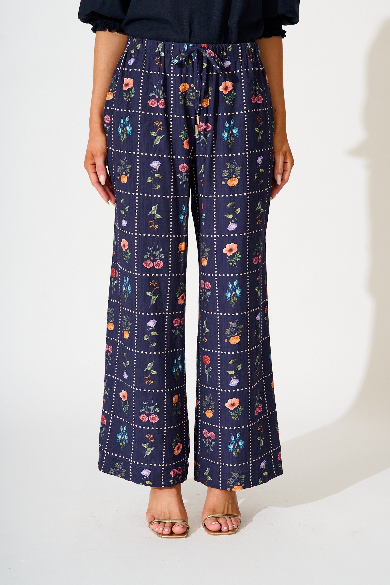 Garden Frame Pant in Navy with Multi Floral