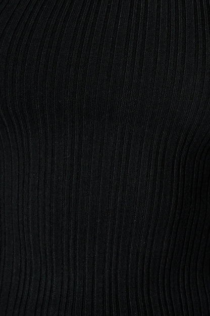 Delaray Knit Top in Black