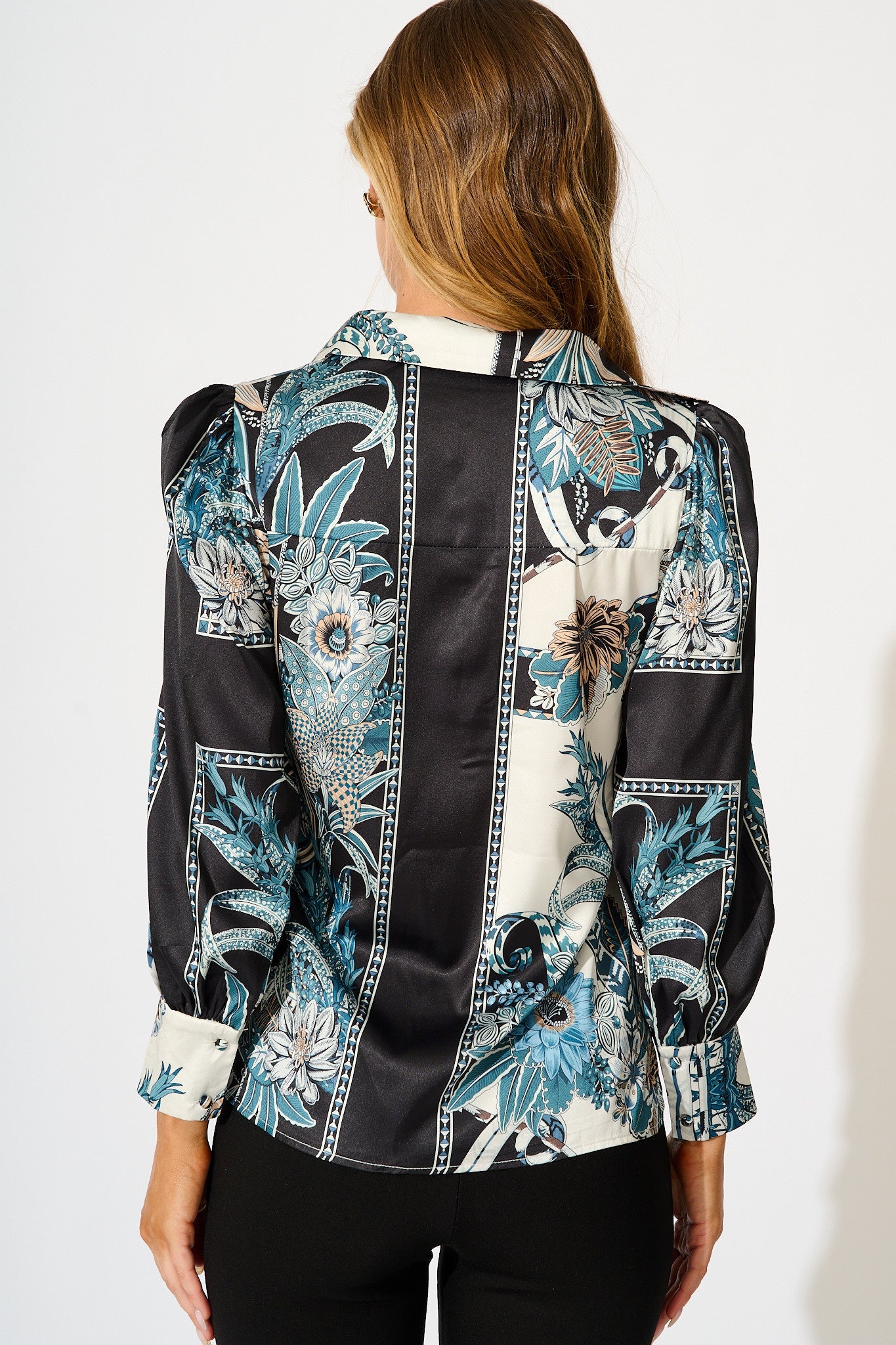 Nolita Shirt in Black and Blue Floral