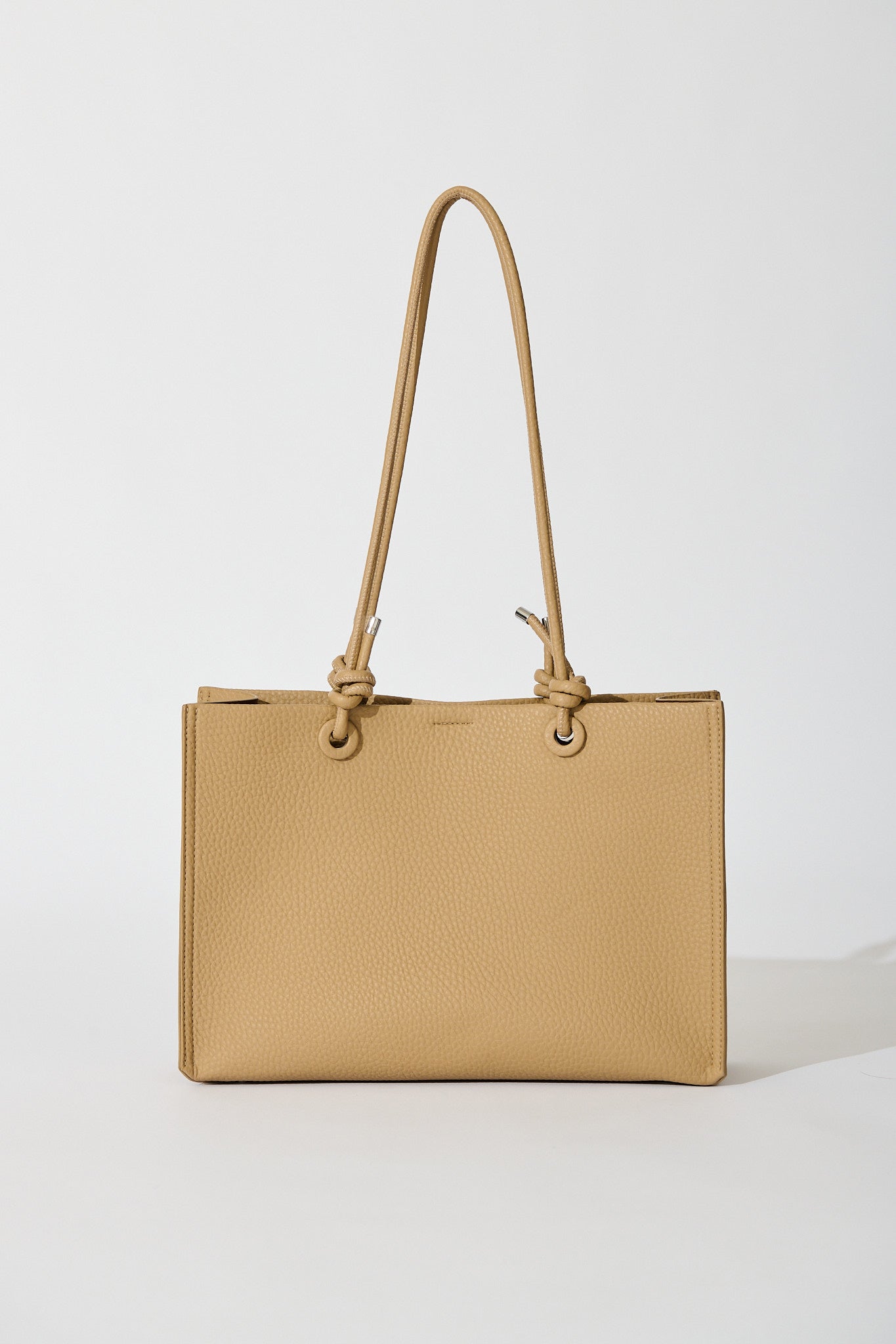 Shella Shoulder Tote Bag in Beige Pebble PU