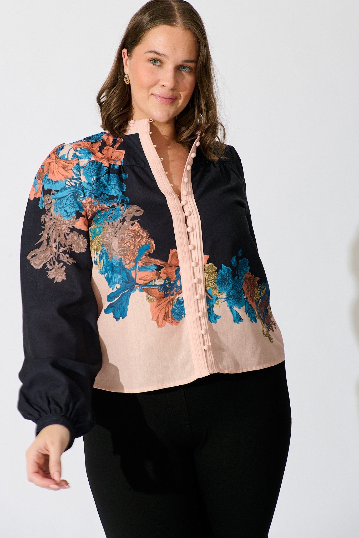 Secret Bloom Blouse Top in Black Multi Floral Linen Blend