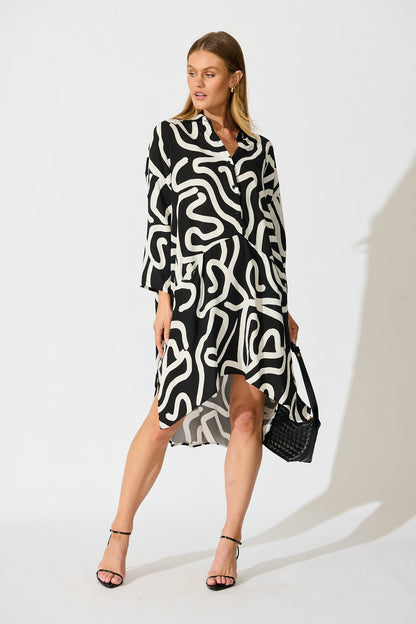 London Midi Smock Dress in Black and White Geometric Print