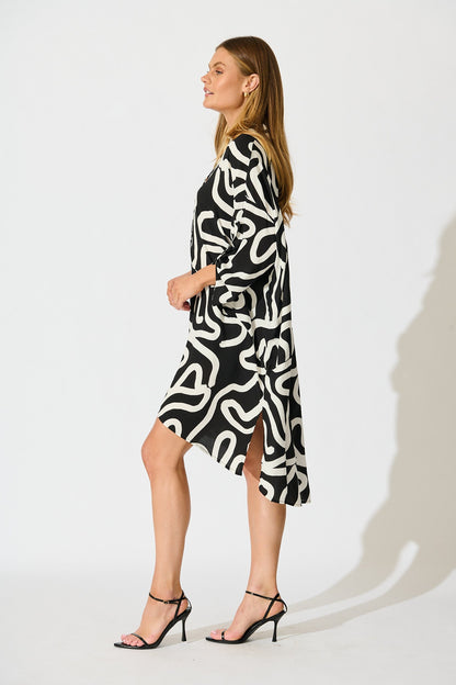 London Midi Smock Dress in Black and White Geometric Print