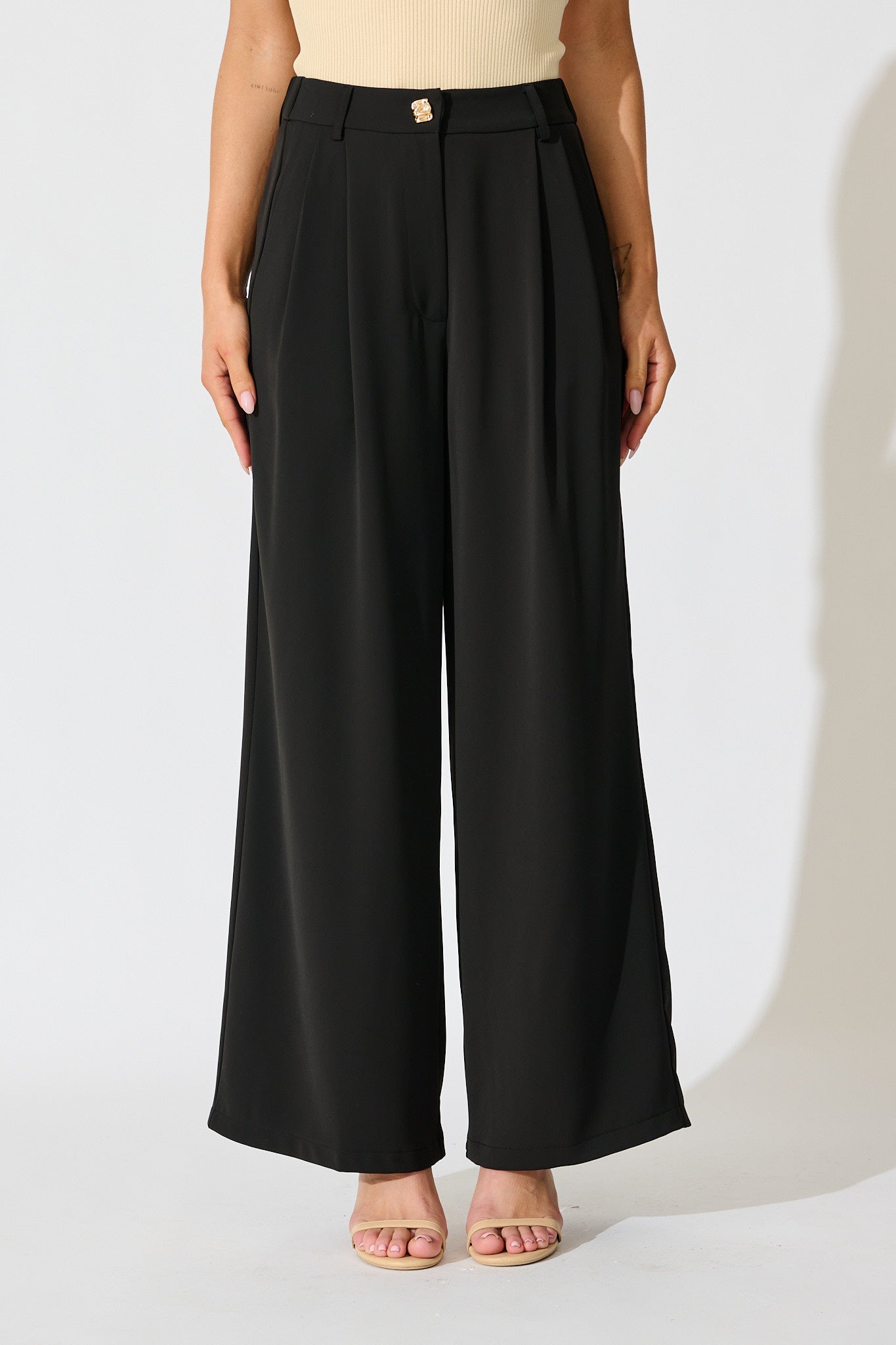 Office Hours Pant in Black