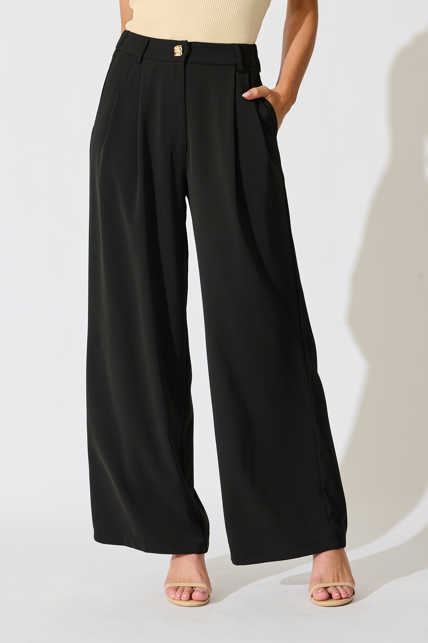 Office Hours Pant in Black