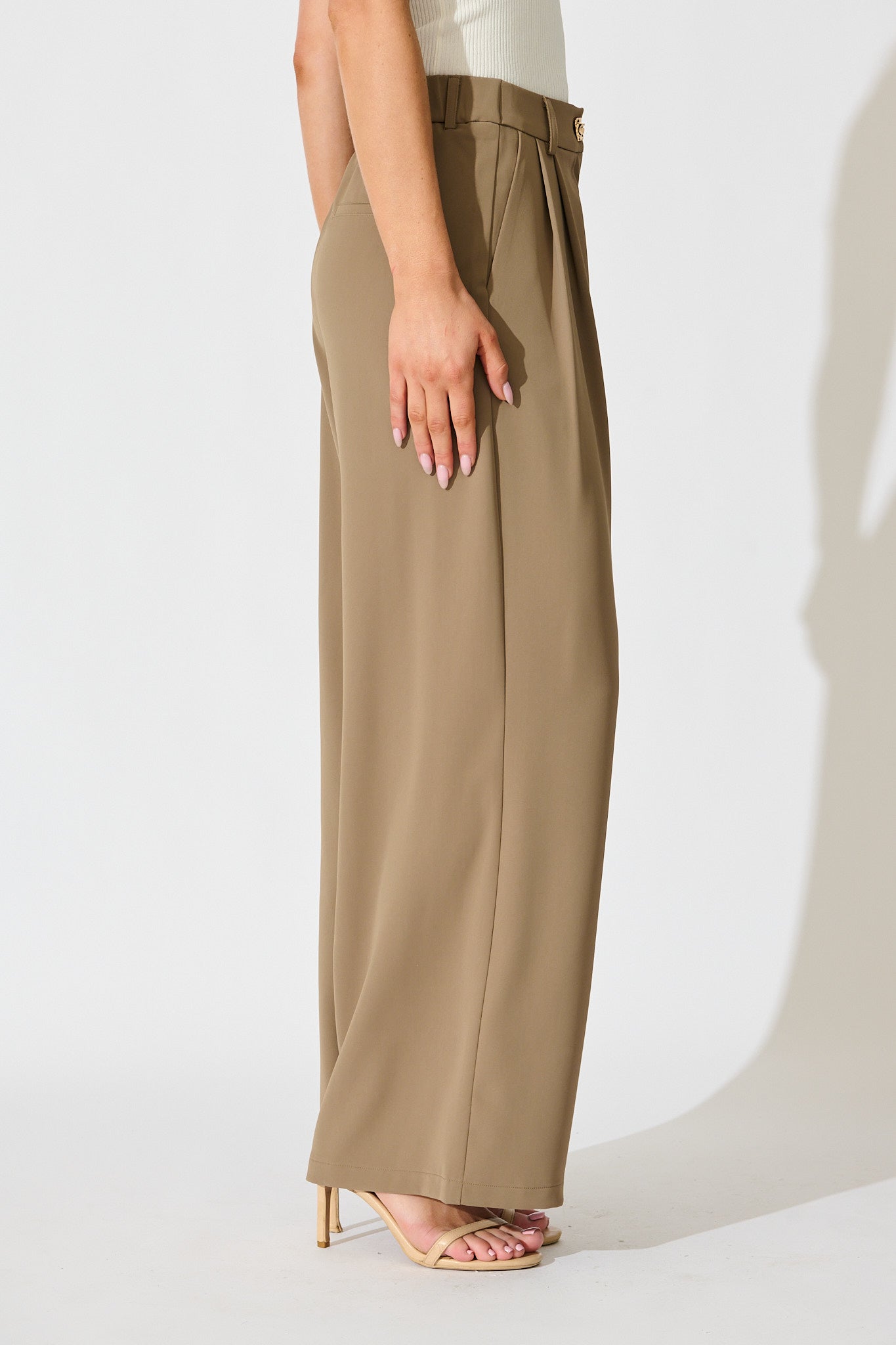 Office Hours Pant in Taupe