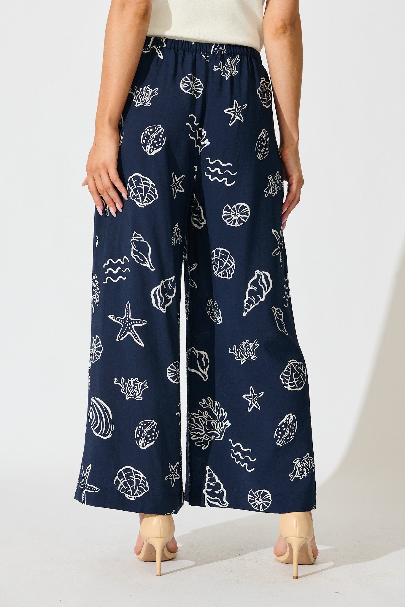 Romeo Pant in Navy with White Shell Print