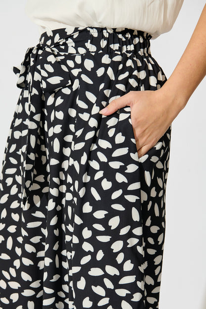 Page Pants in Black and White Leaf