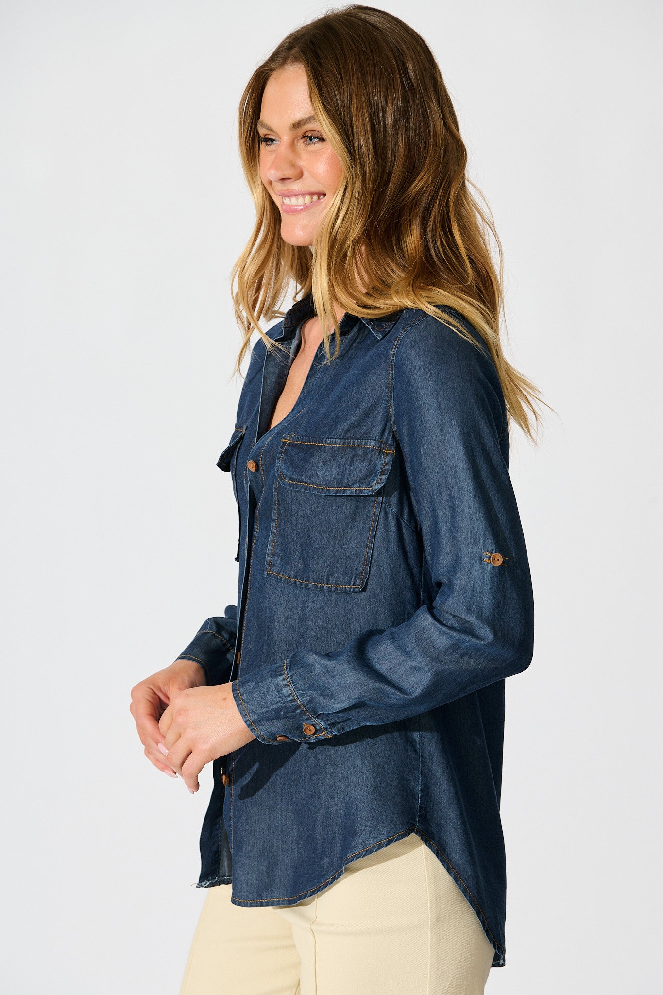 Harlow Shirt in Dark Blue Chambray