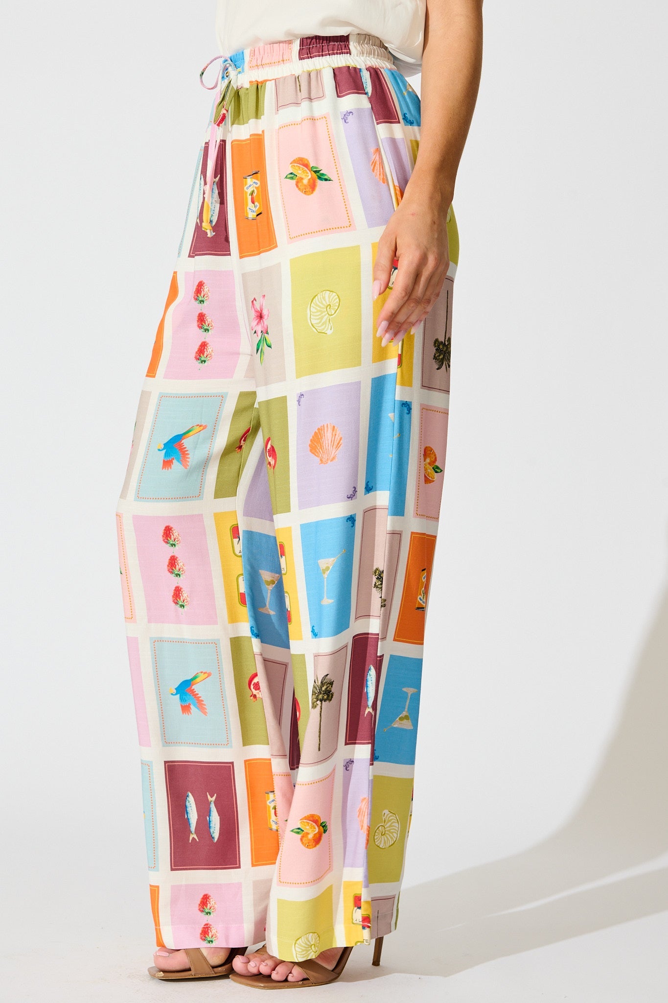 Club Riveria Pant in Multi Conversational Print