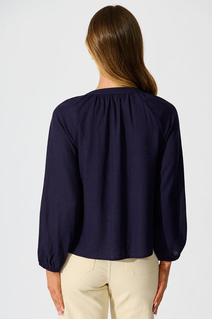 Island Whisperer Top in Navy Linen Blend