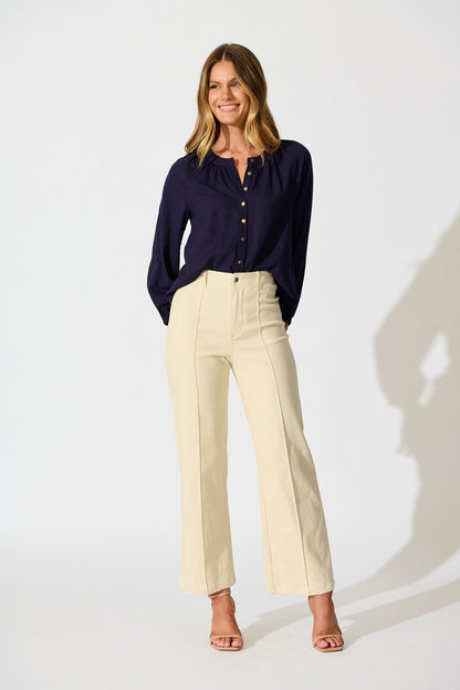 Island Whisperer Top in Navy Linen Blend