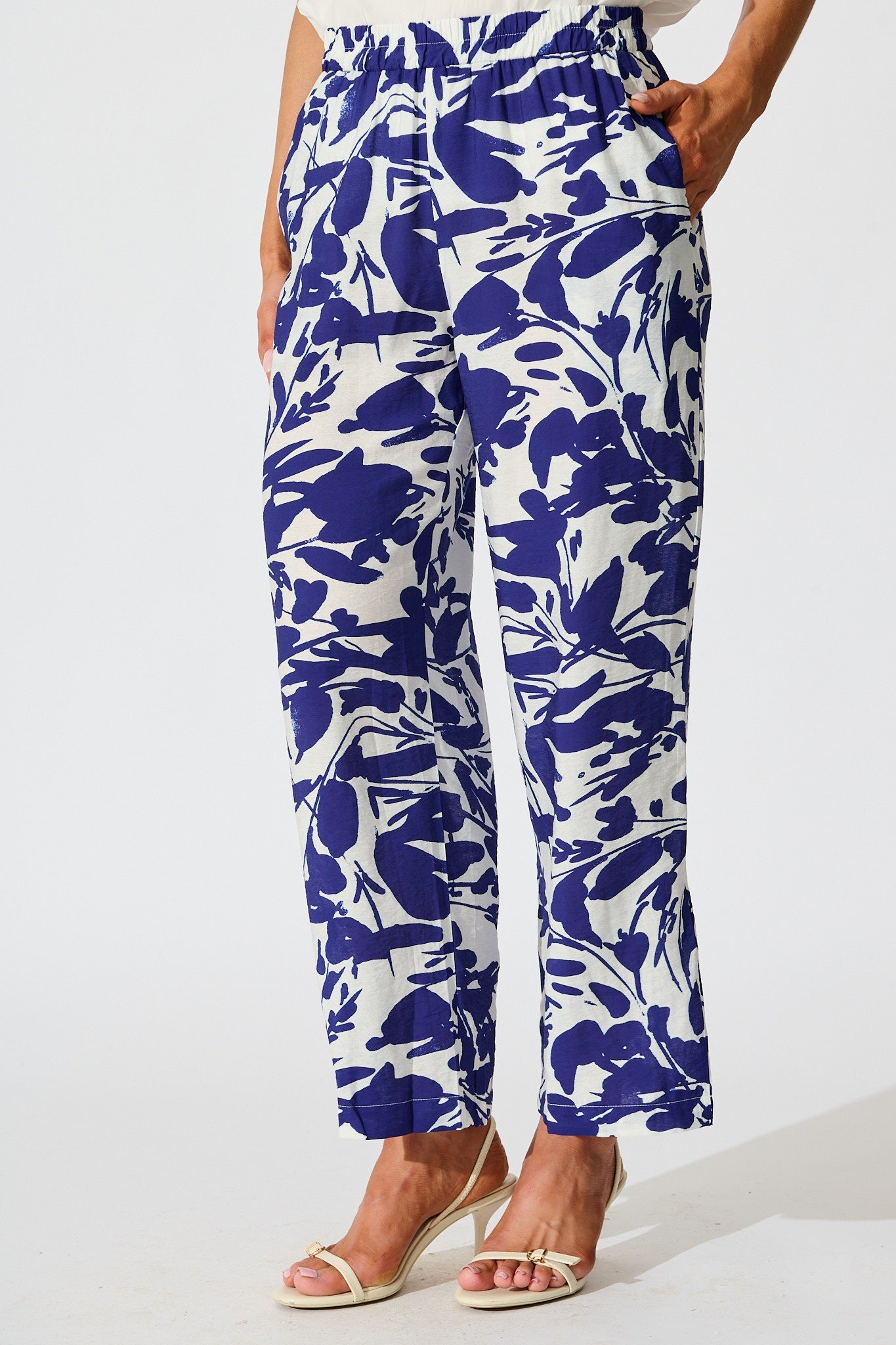 Gala Pant in White and Navy Print Linen Blend