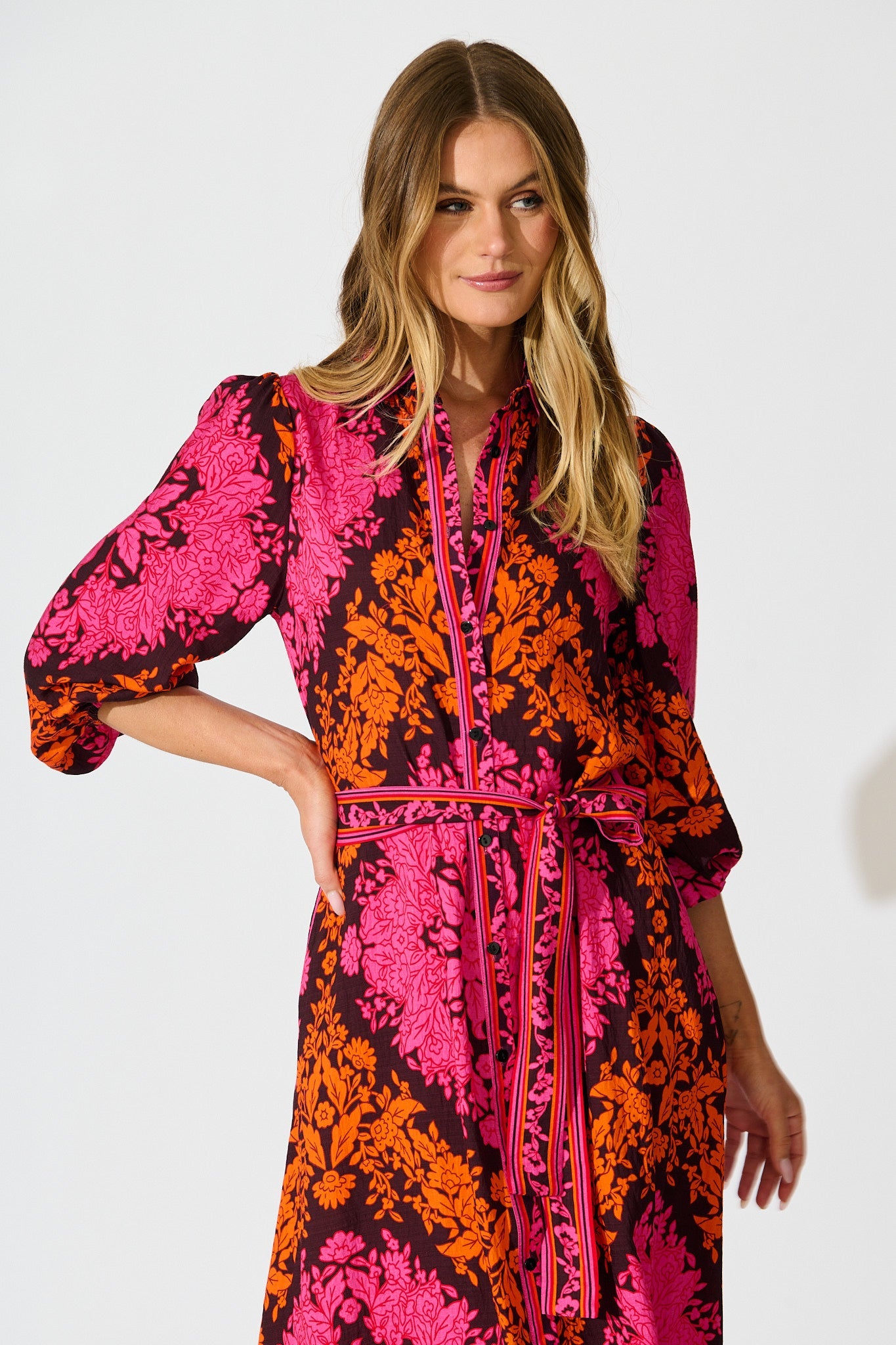 Aurelina Maxi Dress In Pink And Orange Floral Linen Blend