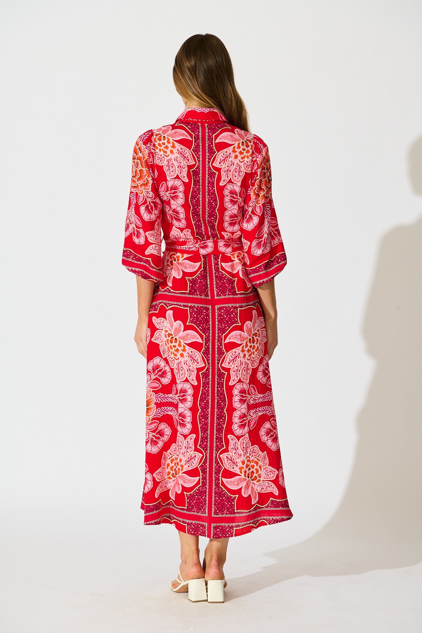 Aurelina Maxi Shirt Dress In Red Flower Linen Blend