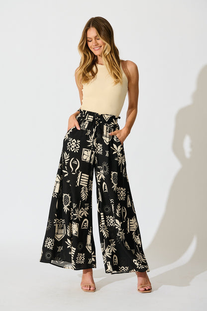 Lune Wide Leg Pant In Black Palm Print