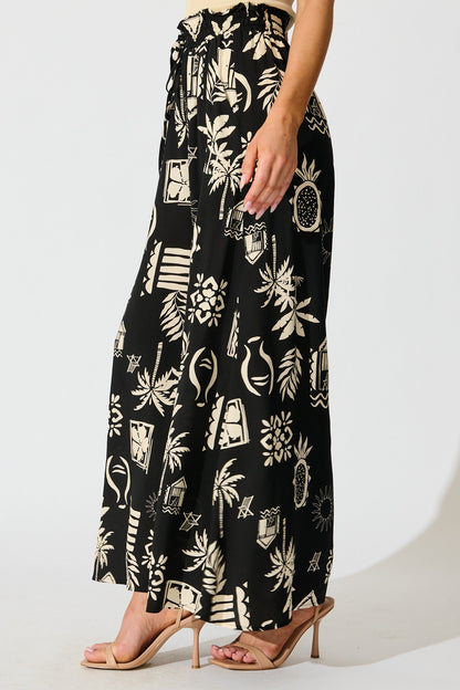 Lune Wide Leg Pant In Black Palm Print