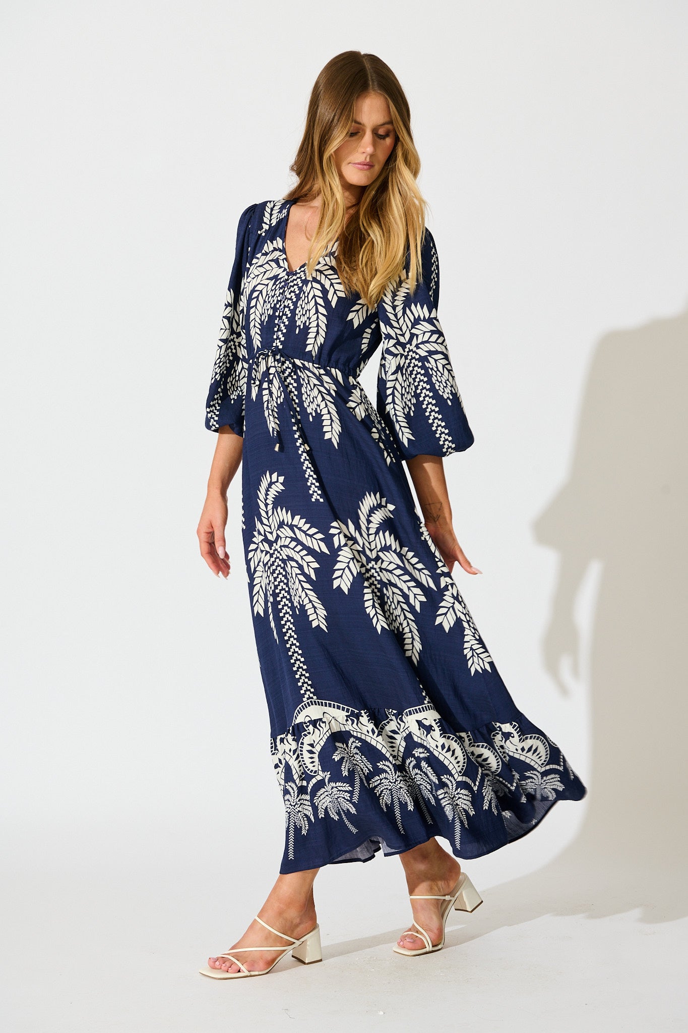 Jazelle Maxi Dress In Navy Palm Print Linen Blend