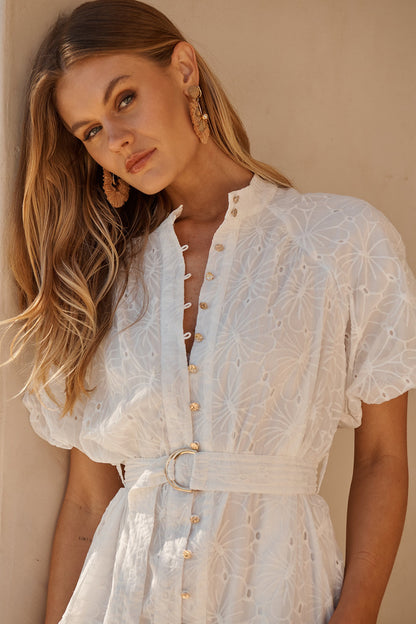 Ella Drop Earrings in Natural Raffia with Gold Accent