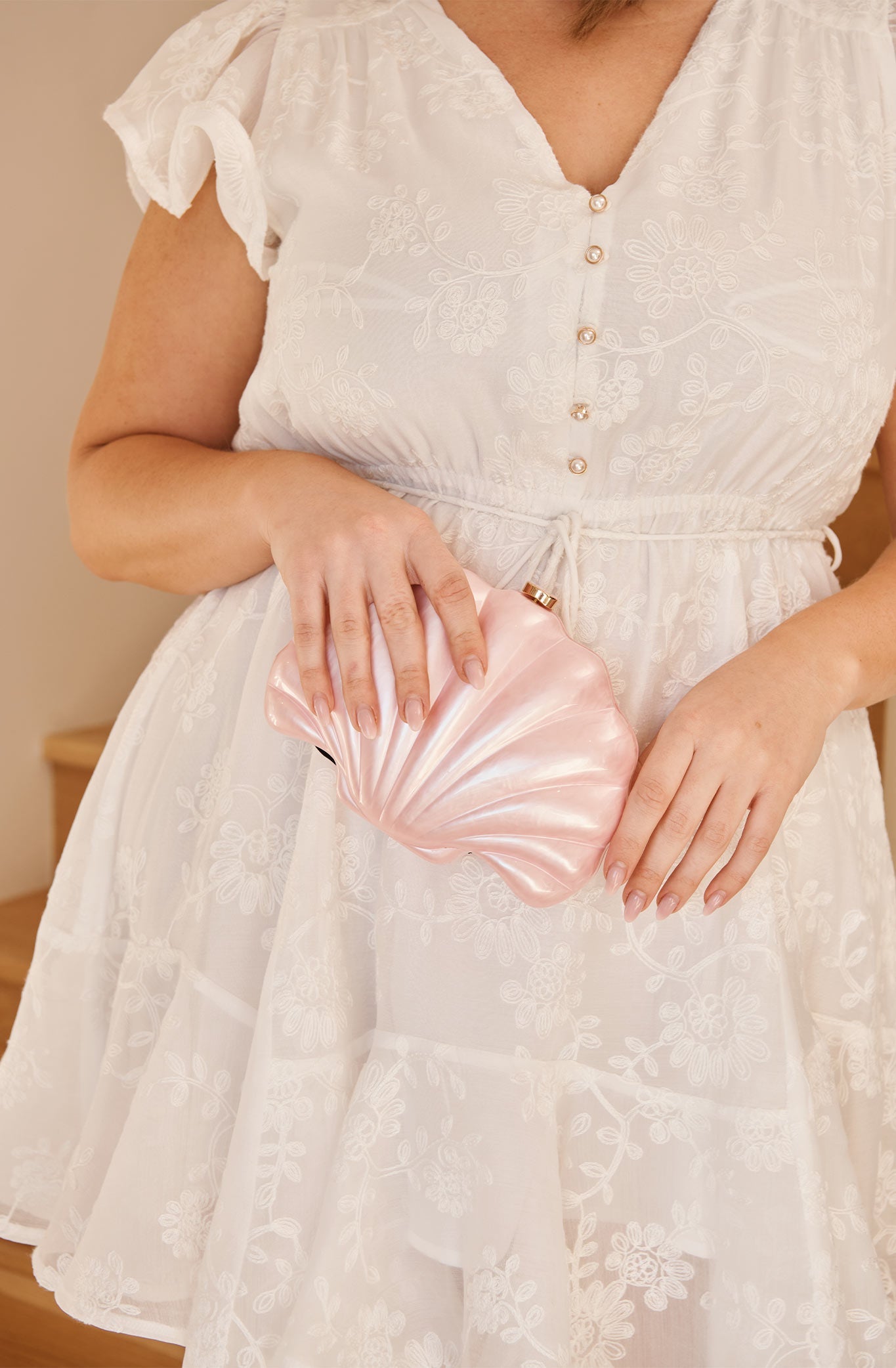 Colette Shell Clutch in Pearlescent Pink