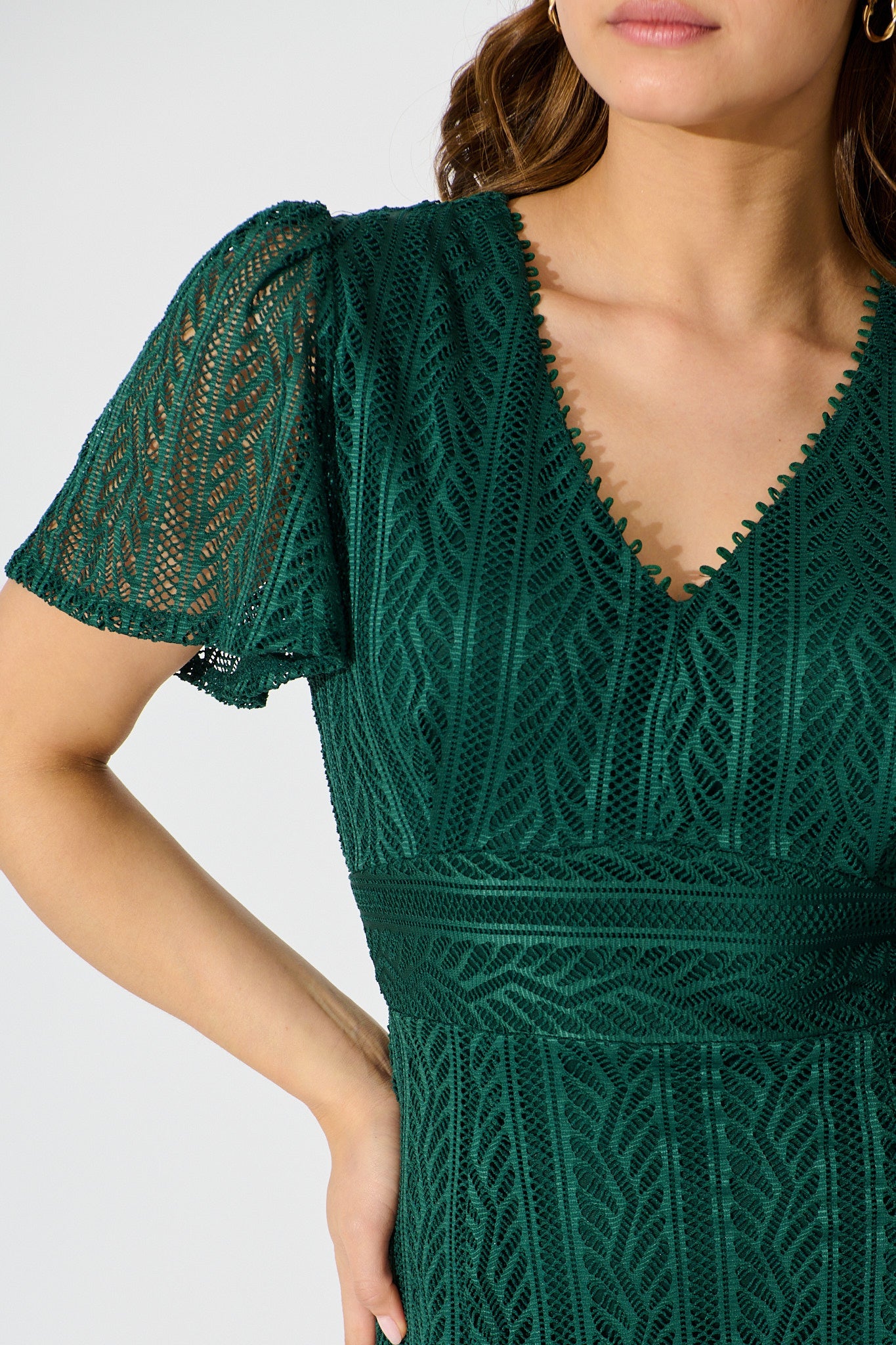 Quintessa Midi Dress in Emerald Lace