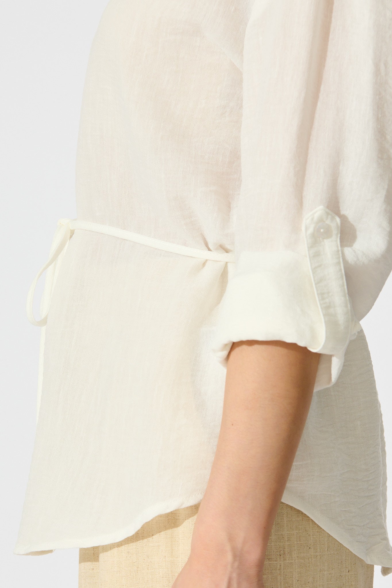 Lysandra Shirt in White Linen Blend