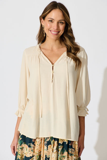 Bonnie Top in Ivory Linen Blend