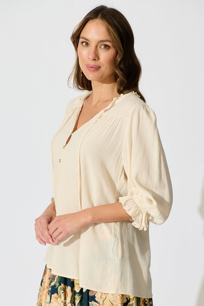 Bonnie Top in Ivory Linen Blend
