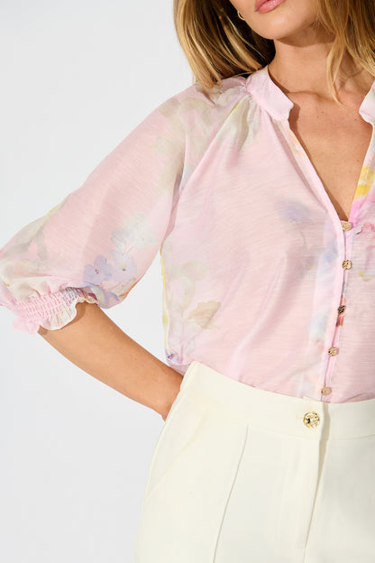 Martisha Top in Light Pink Floral
