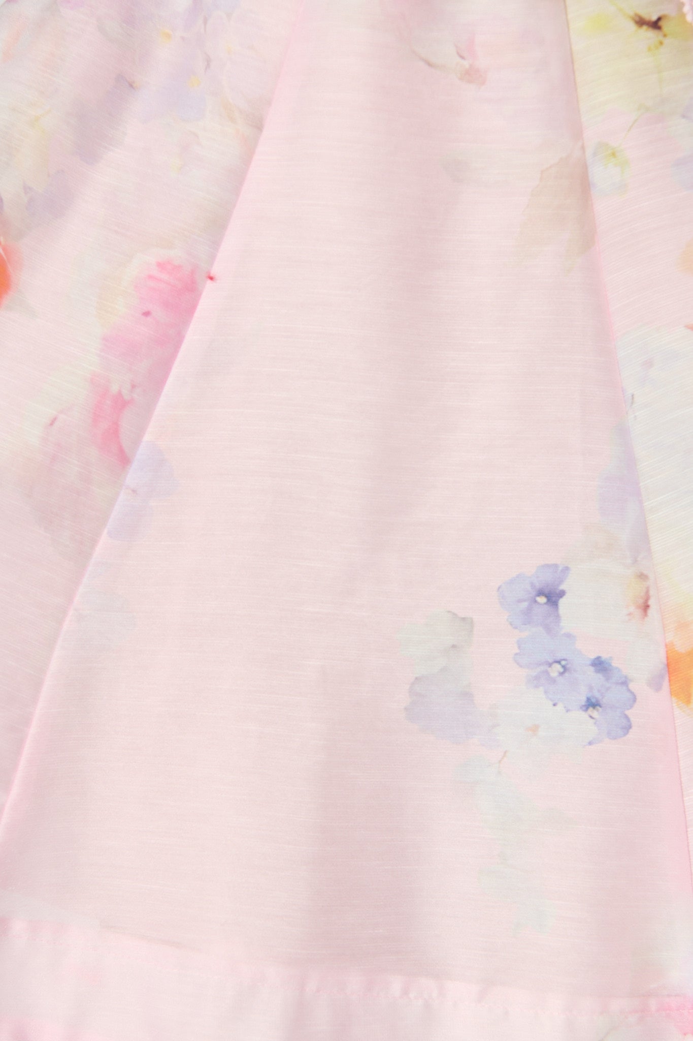 Zoeva Dress in Light Pink Floral