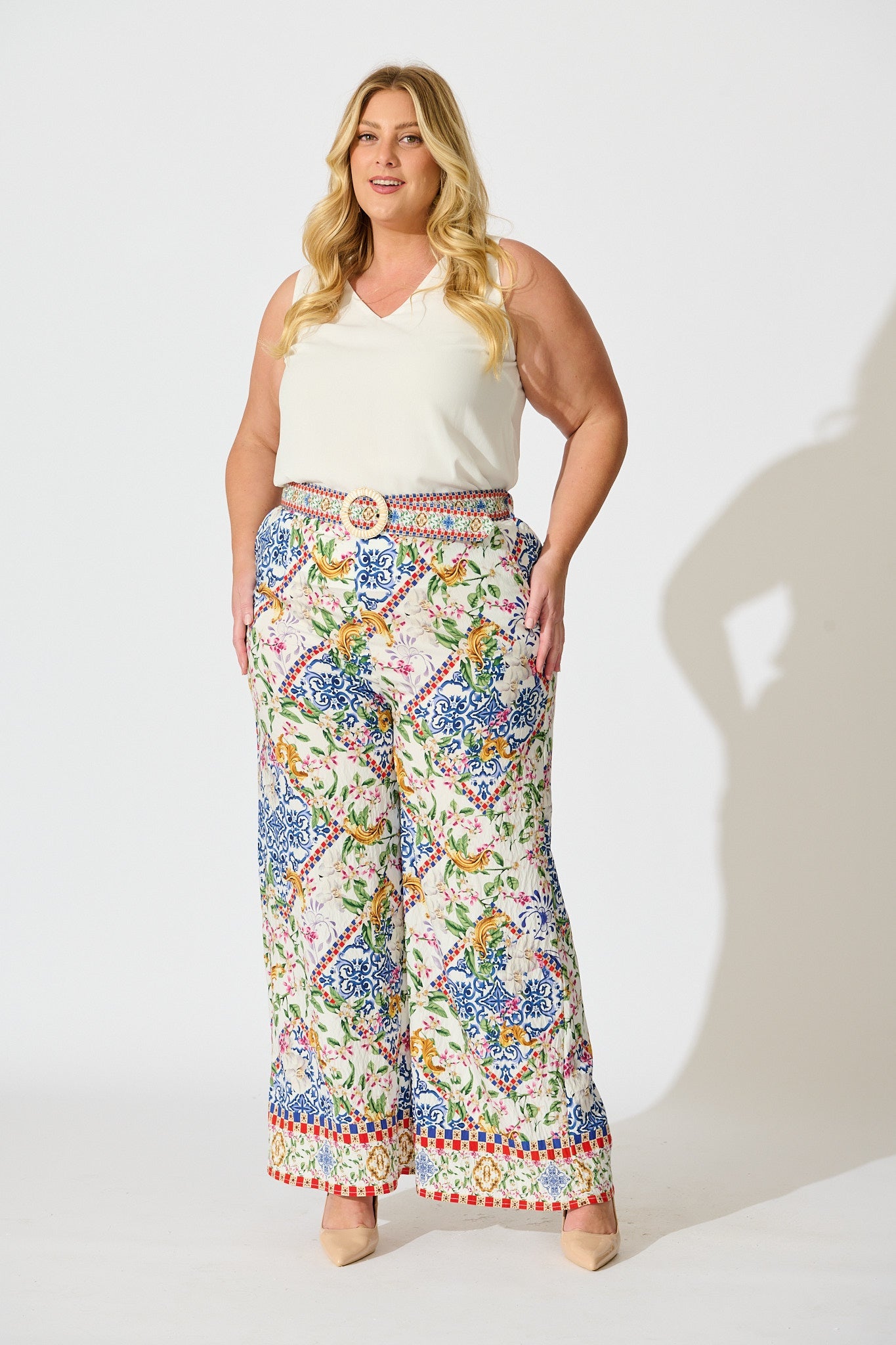 Villa Botanica Pant in White with Multi Print