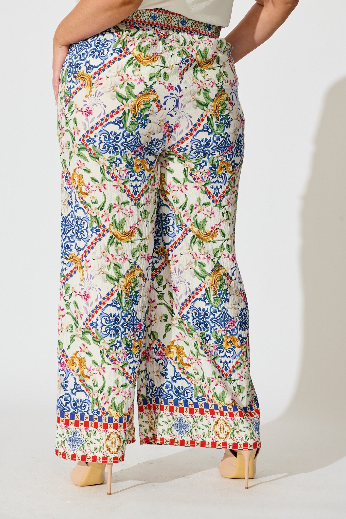 Villa Botanica Pant in White with Multi Print