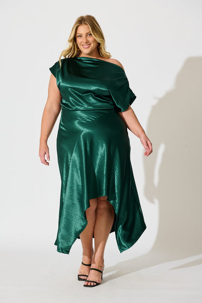Satin Glow Off Shoulder Maxi Dress in Emerald Satin