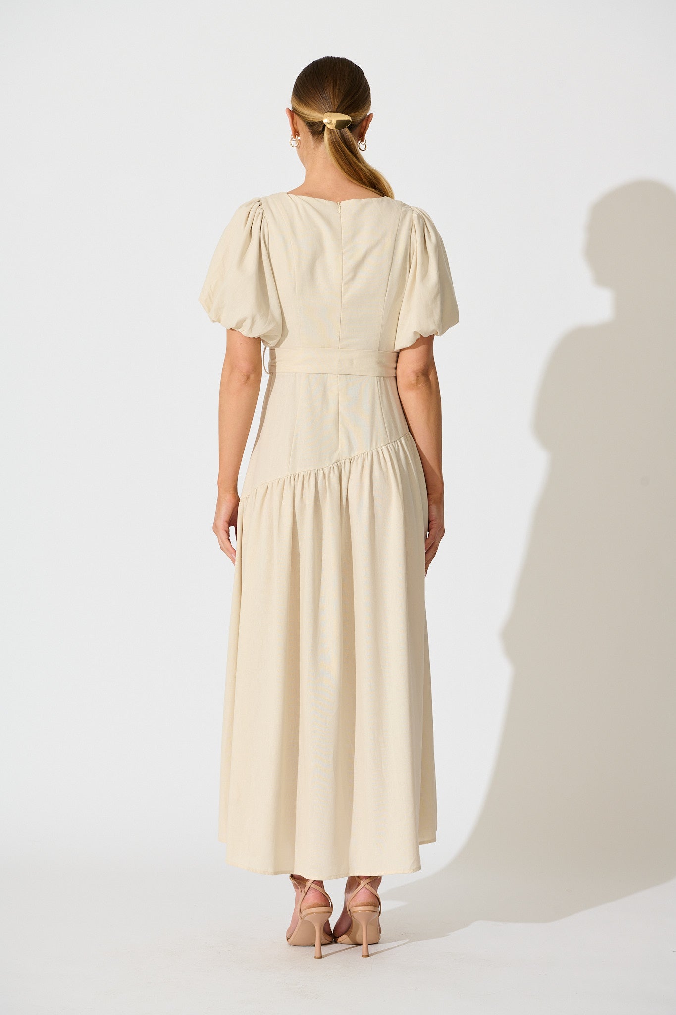 Isleen Maxi Dress in Oatmeal Linen Blend