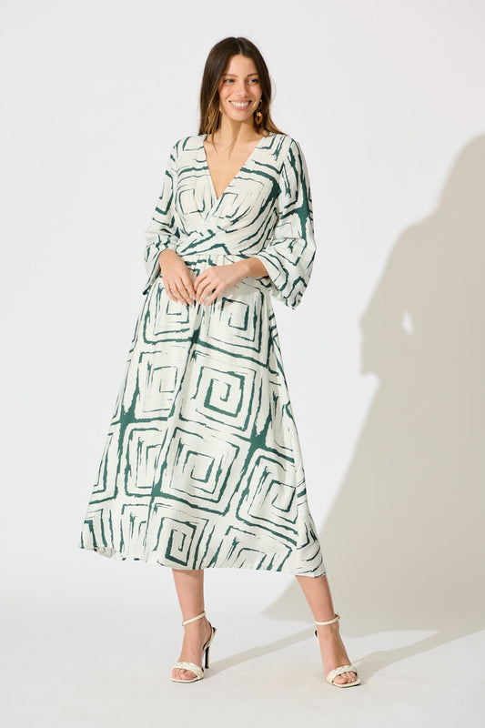 Suzanna Midi Dress in White Geometric Print