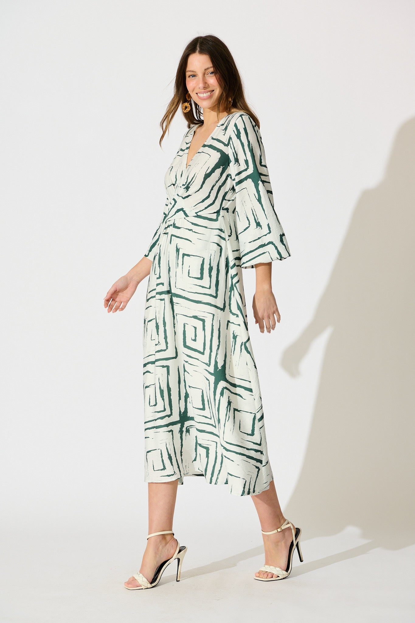 Suzanna Midi Dress in White Geometric Print