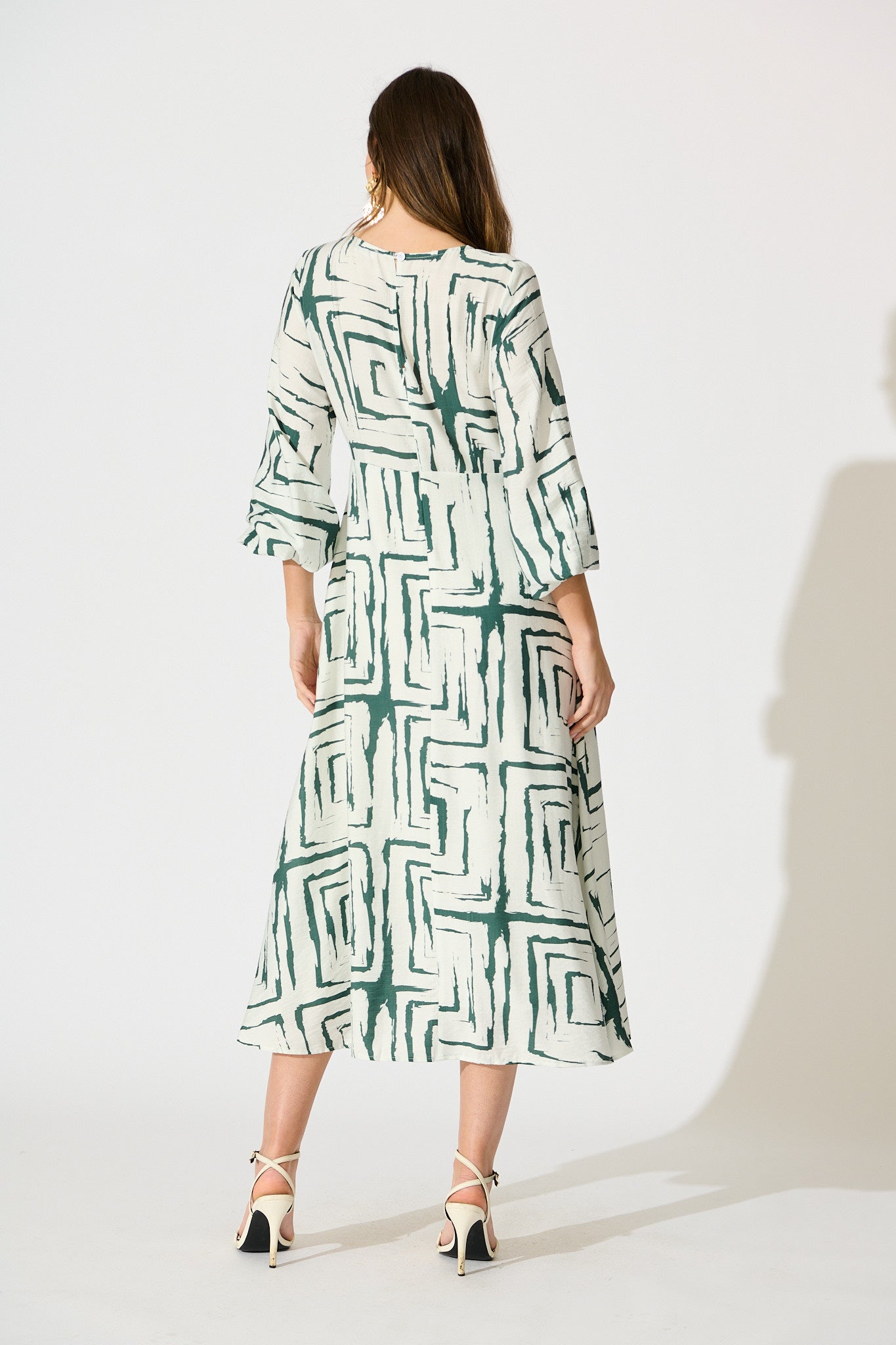 Suzanna Midi Dress in White Geometric Print