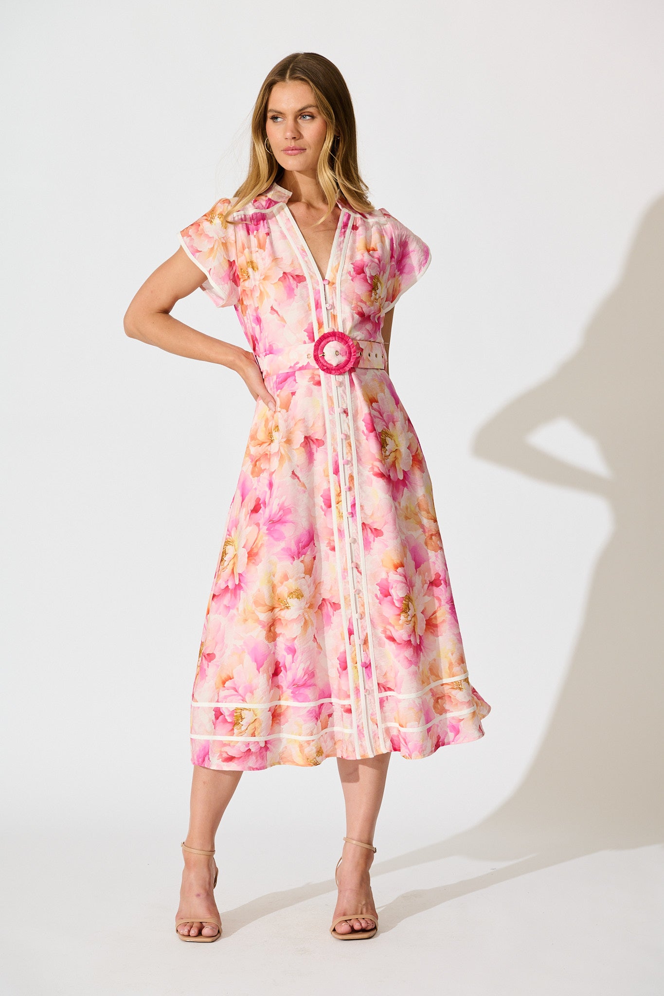Jovanni Midi Dress in Pink Floral