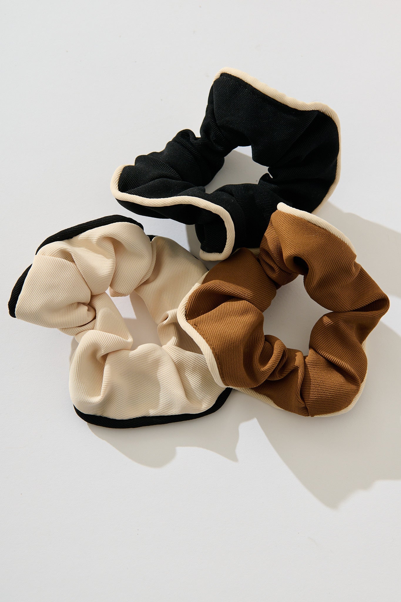 Ashley 3 Pack Scrunchie in Neutral Multi